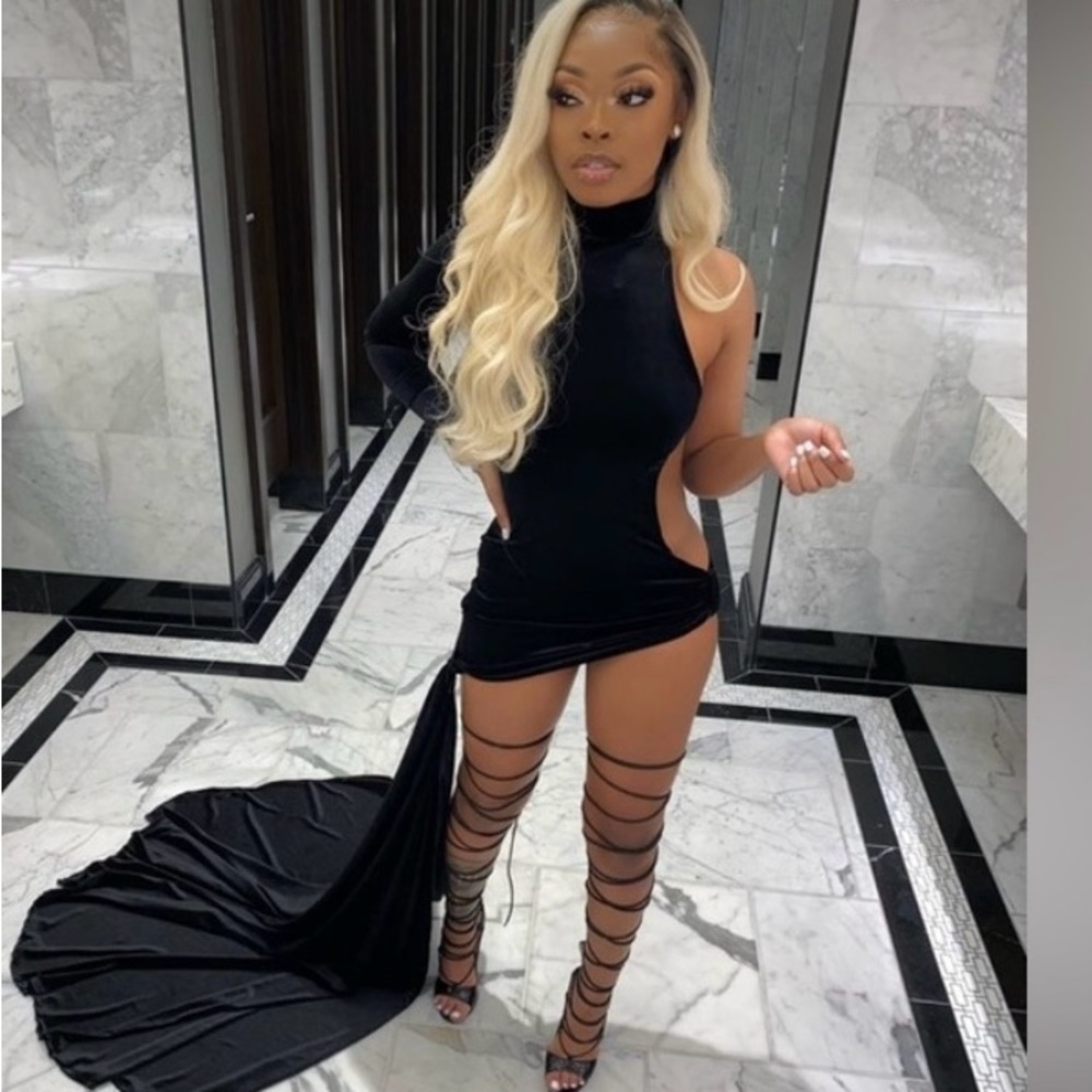 COPY - black velvet dress